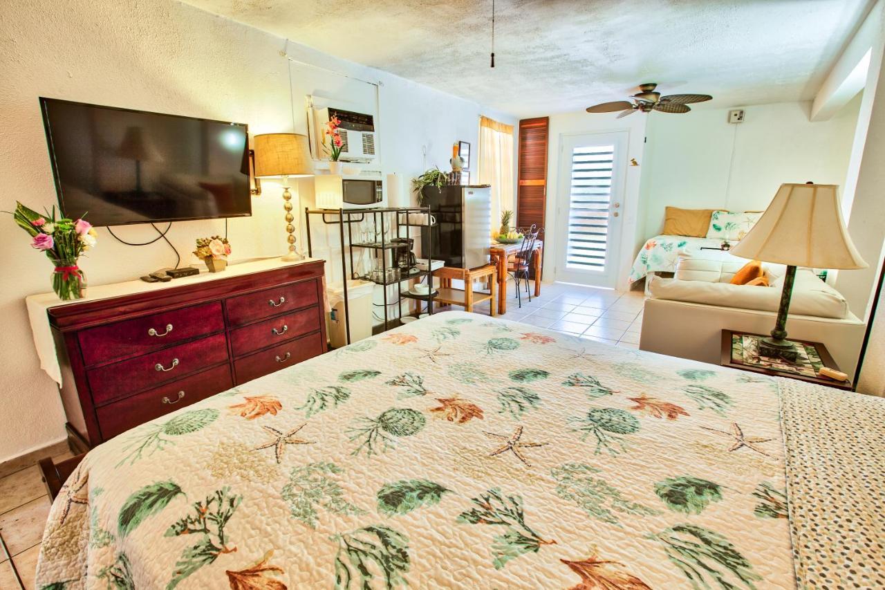 Coconut Palms Inn Rincón Eksteriør billede